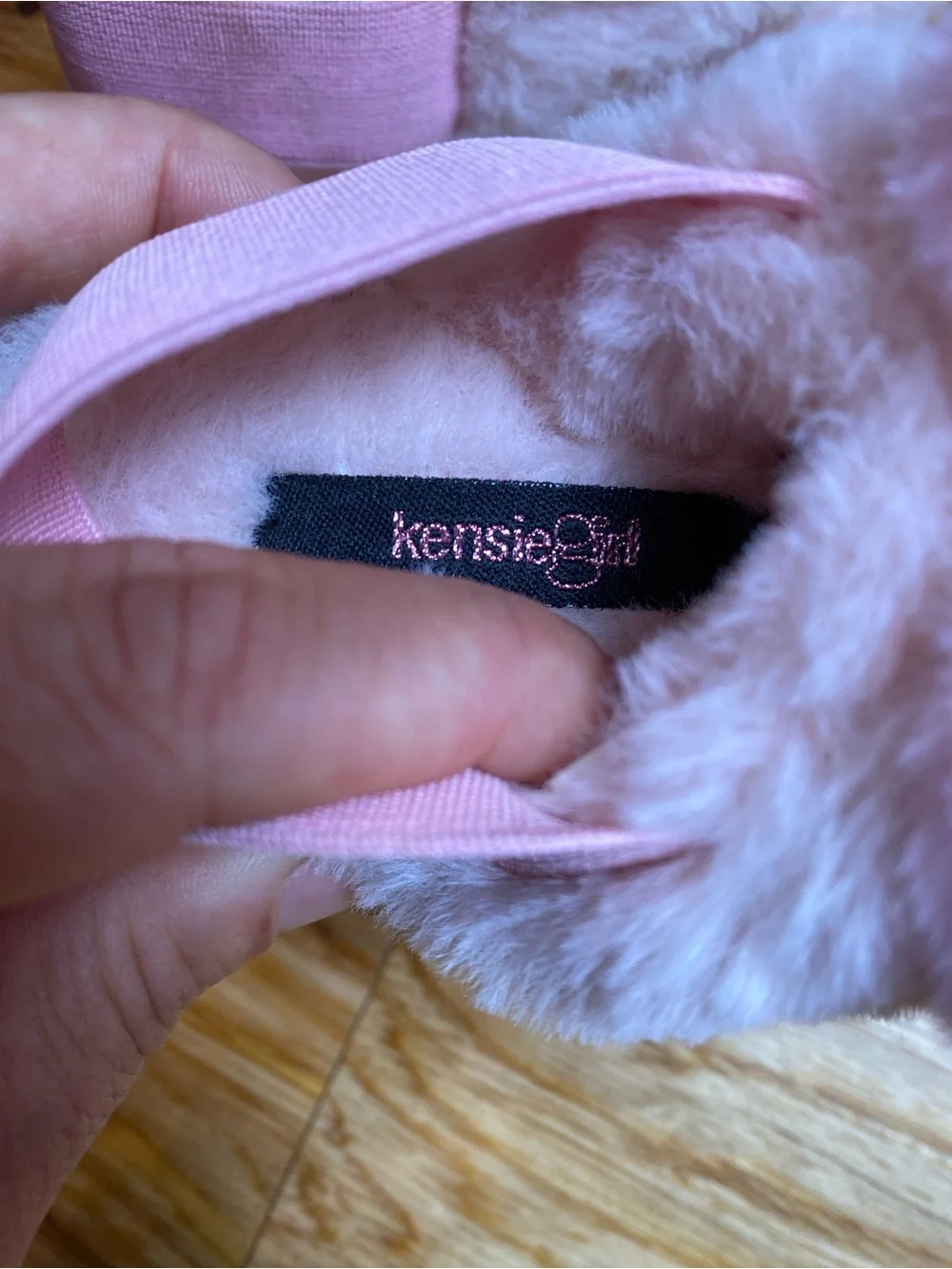 Kensie Girl Pink Fuzzy Heart Strap Slippers